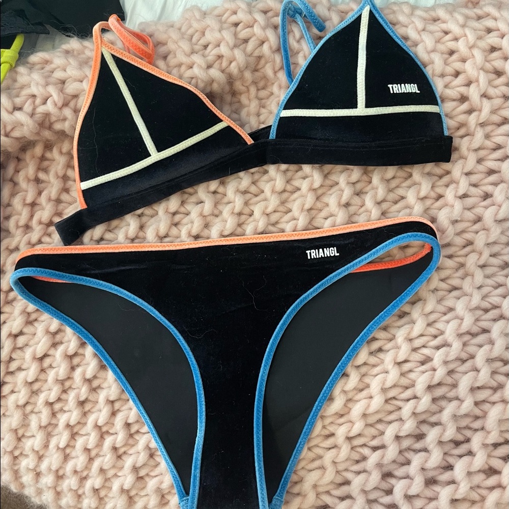 Bikini